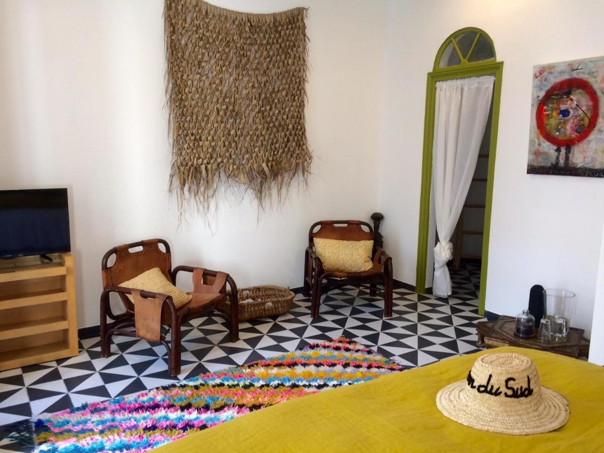 Chambres Dhotes Cocon Du Sudニーム エクステリア 写真